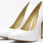 High heels white
