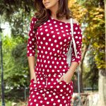 13-111 Sports dress with binding and pockets – burgundy + polka dots