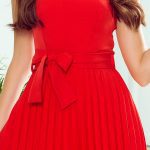 311-1 LILA Pleated dress with short sleeves – red